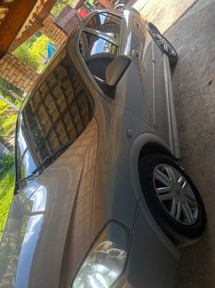 CHEVROLET ASTRA 2.0 MPFI 8V FLEX 4P MANUAL CHEVROLET ASTRA 2.0 MPFI 8V FLEX 4P MANUAL
